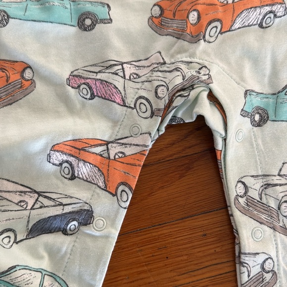 Tea Collection Romper - Picture 2 of 3